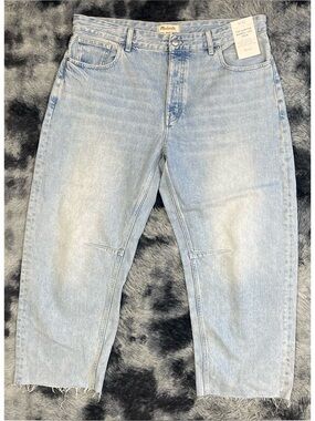NWT Madewell Darted Barrel-Leg Light Washed Jeans
